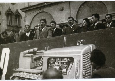 Giuseppe Di Vittorio 8 ottobre 1951 comizio in piazza della Vittoria (Fonte Istoreco)